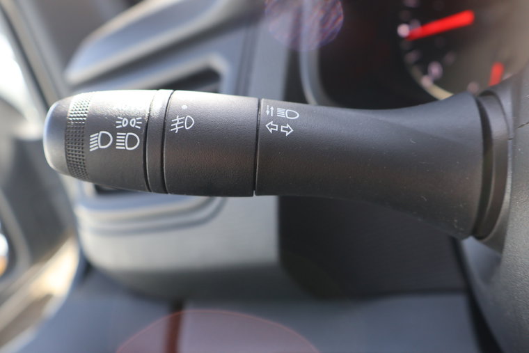 Vehicle Image 32