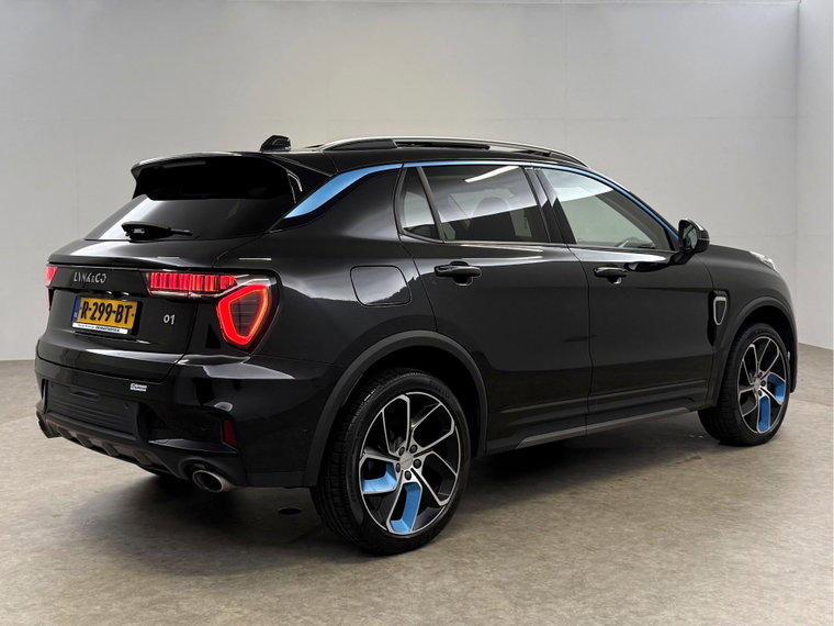 Vehicle Image 13