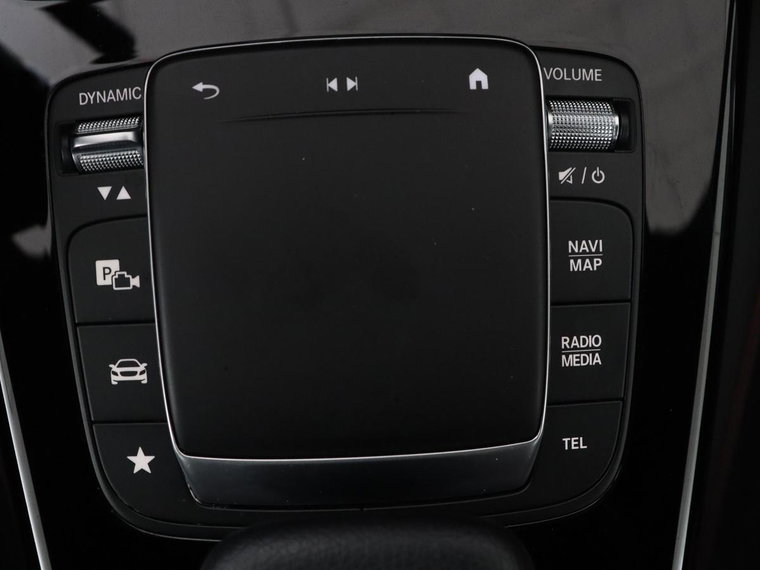 Vehicle Image 28