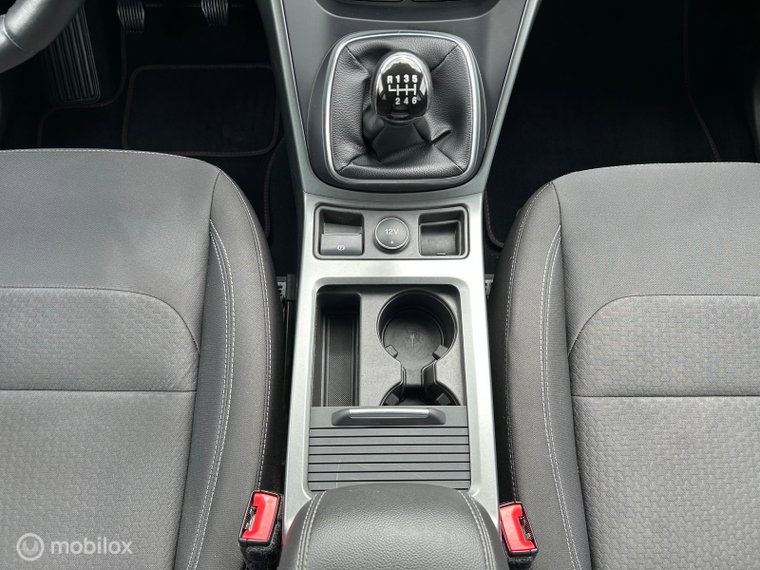 Vehicle Image 26