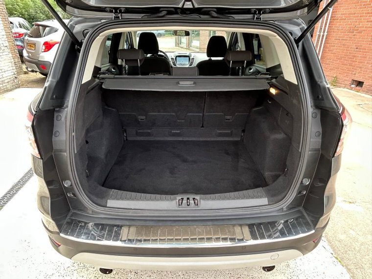 Vehicle Image 28