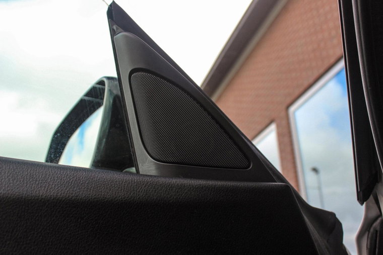Vehicle Image 35