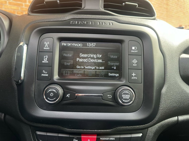 Vehicle Image 27