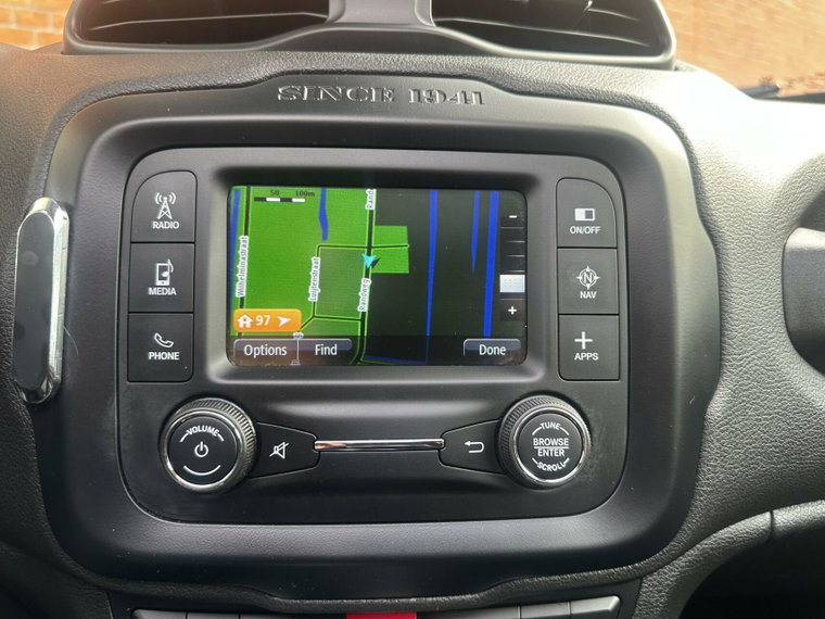 Vehicle Image 29