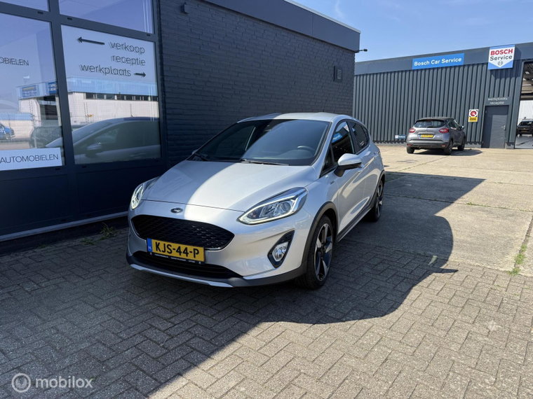 Vehicle Image 9