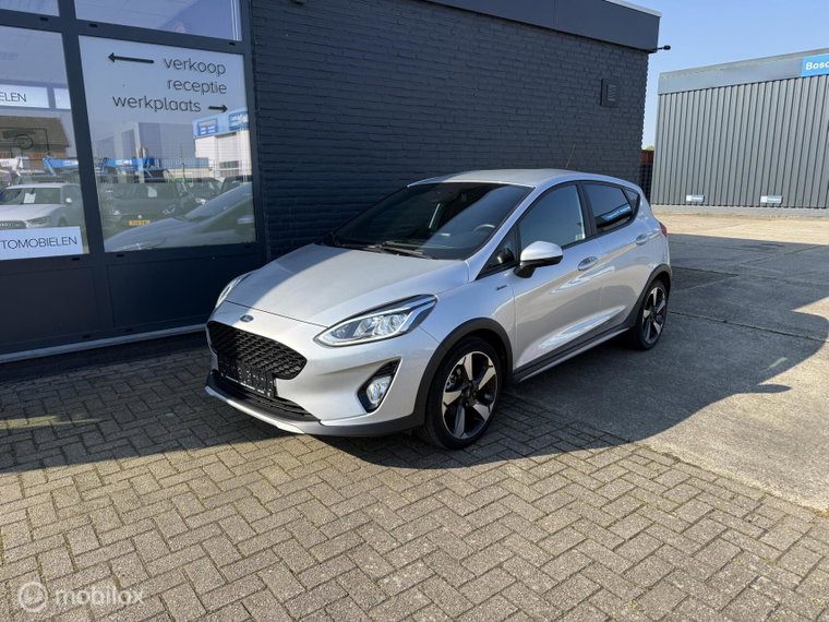 Vehicle Image 10