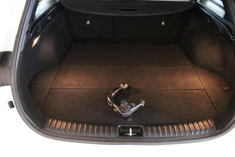 Vehicle Image 26