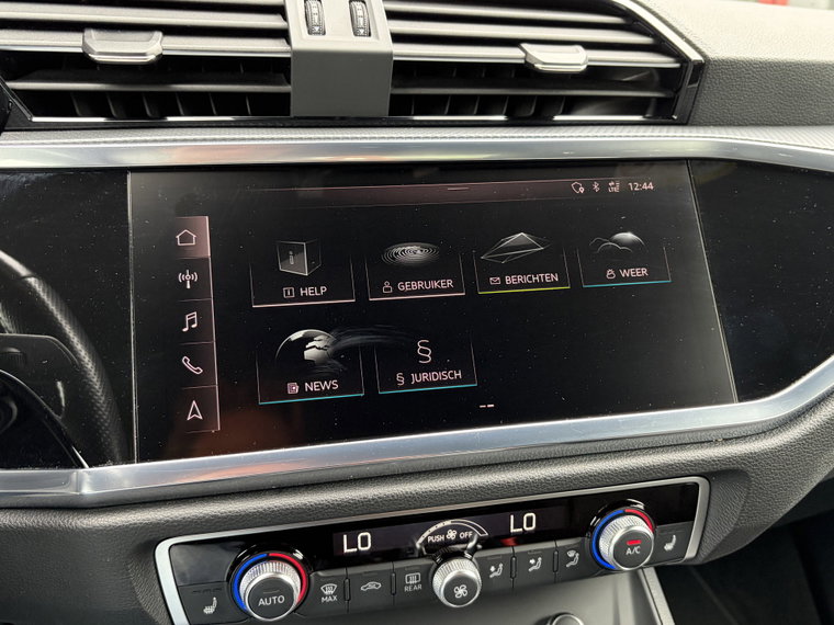 Vehicle Image 38