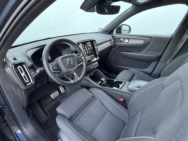 Vehicle Image 48