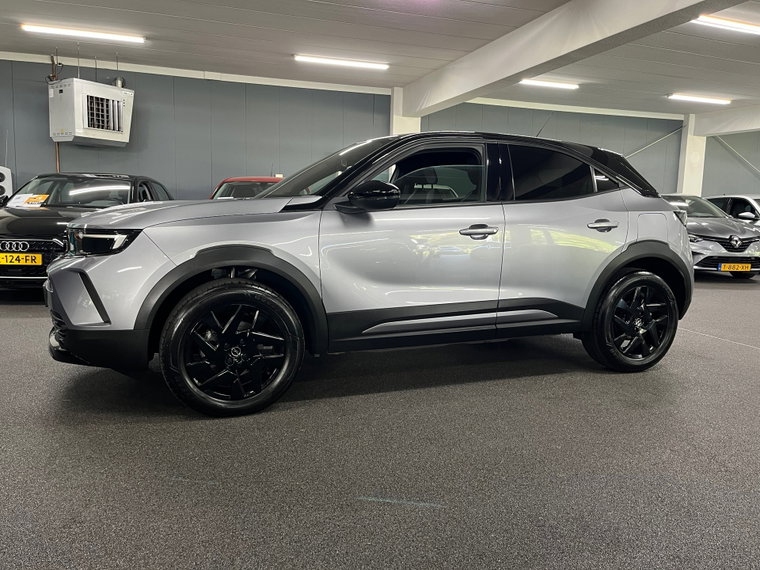 Vehicle Image 13