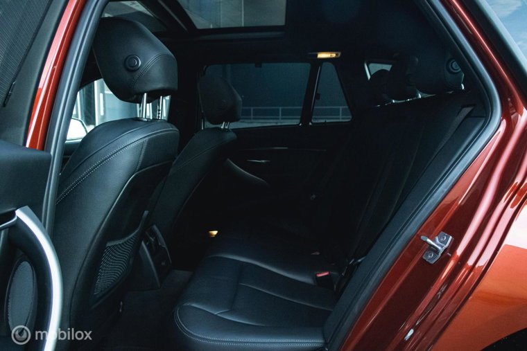 Vehicle Image 38