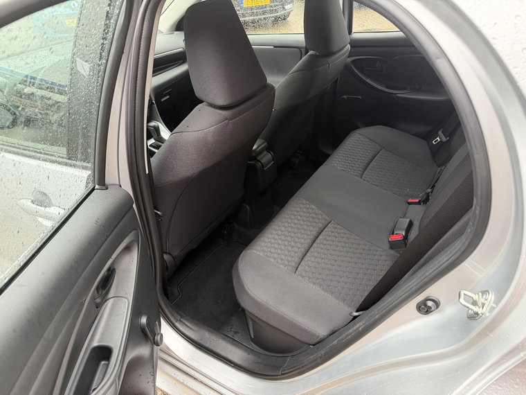 Vehicle Image 15