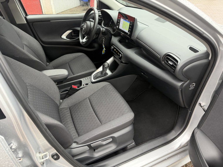 Vehicle Image 18