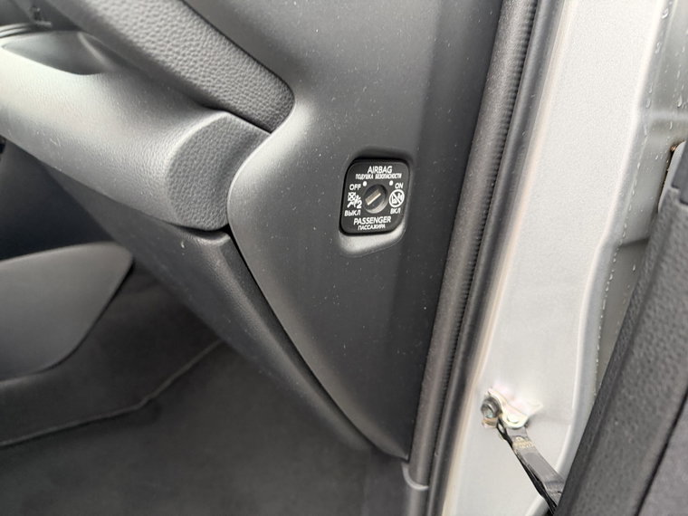 Vehicle Image 19