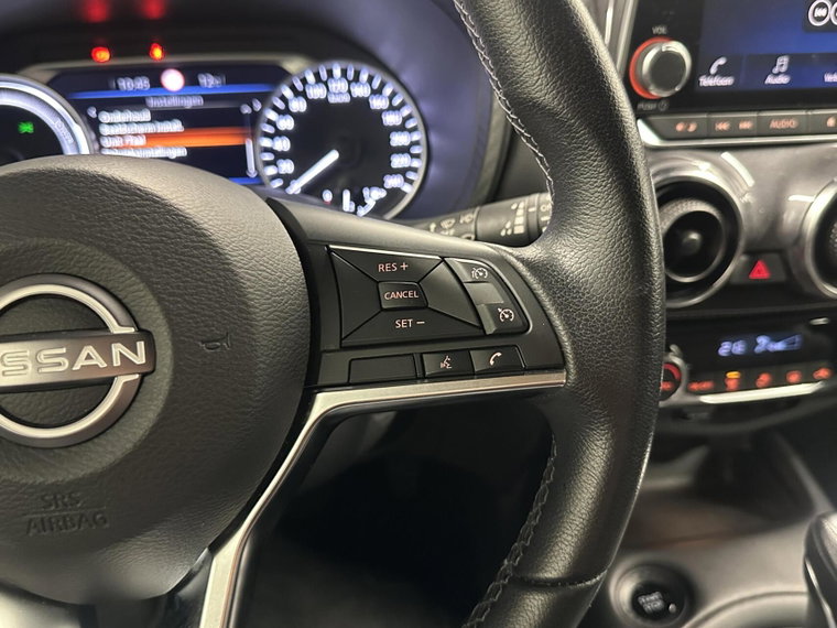 Vehicle Image 24