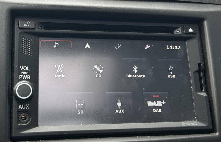 Vehicle Image 12