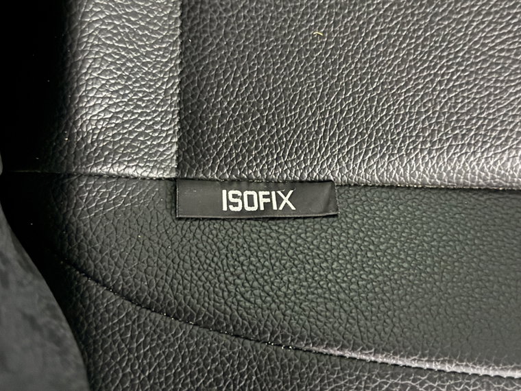 Vehicle Image 26