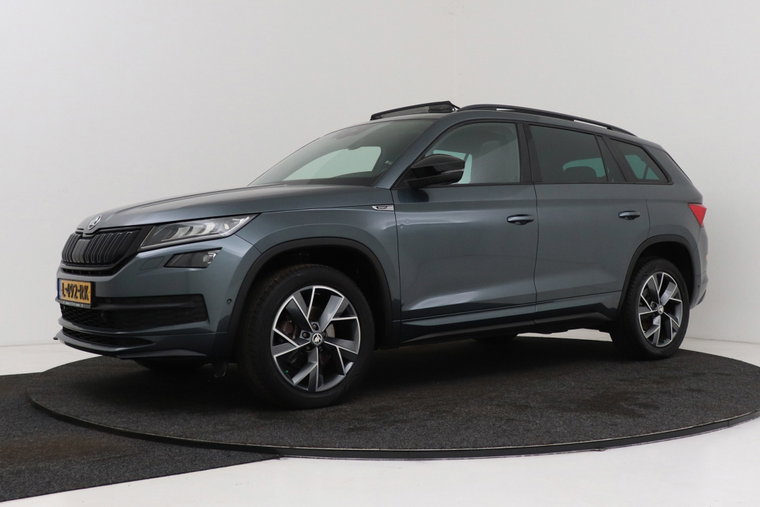 Vehicle Image 6
