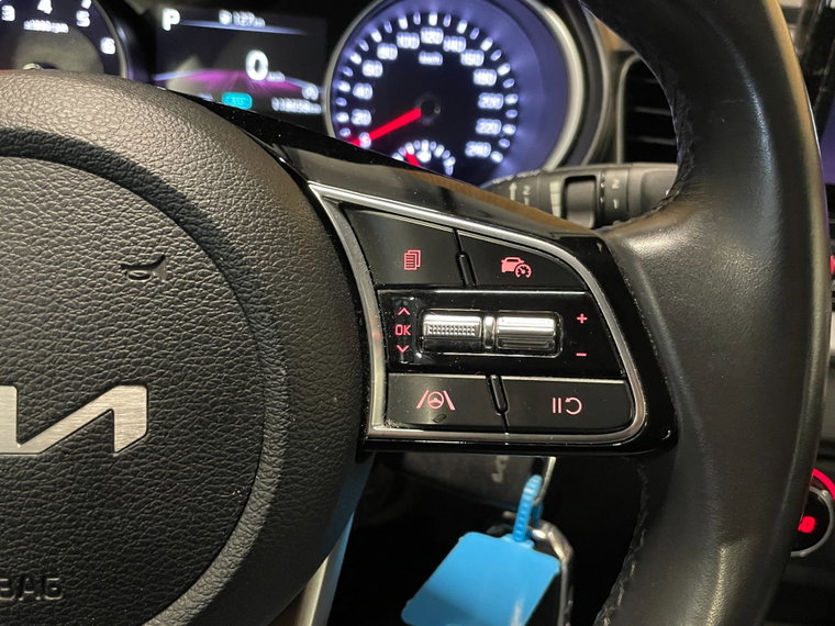 Vehicle Image 45