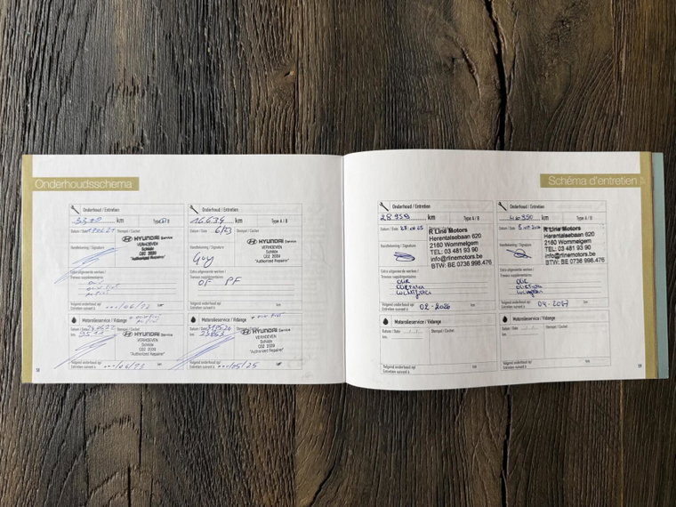 Vehicle Image 23
