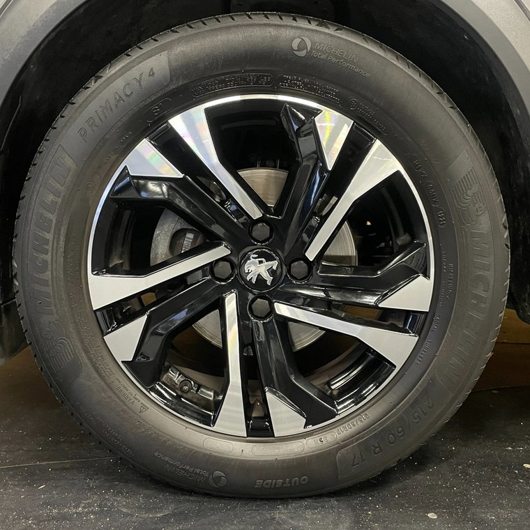 Vehicle Image 39