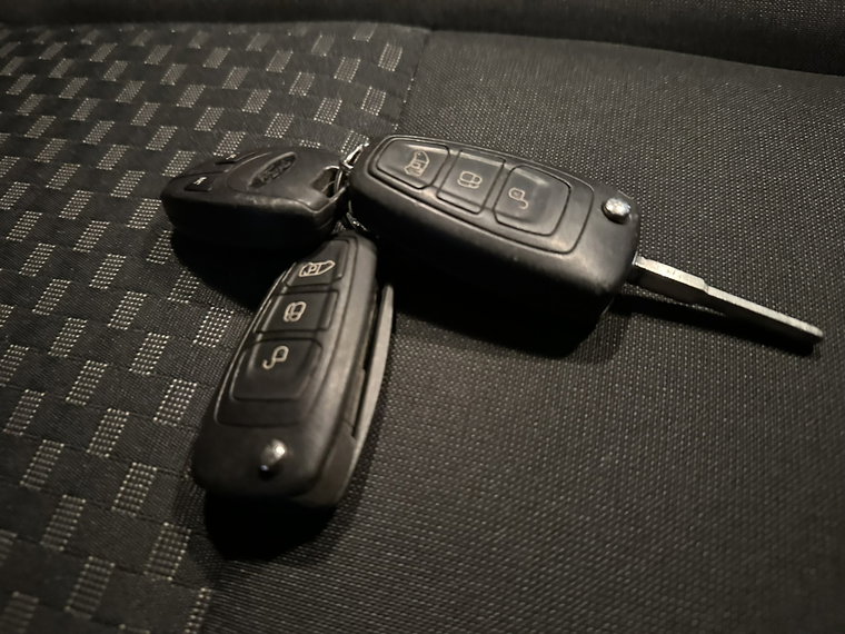 Vehicle Image 19