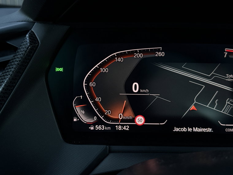Vehicle Image 40