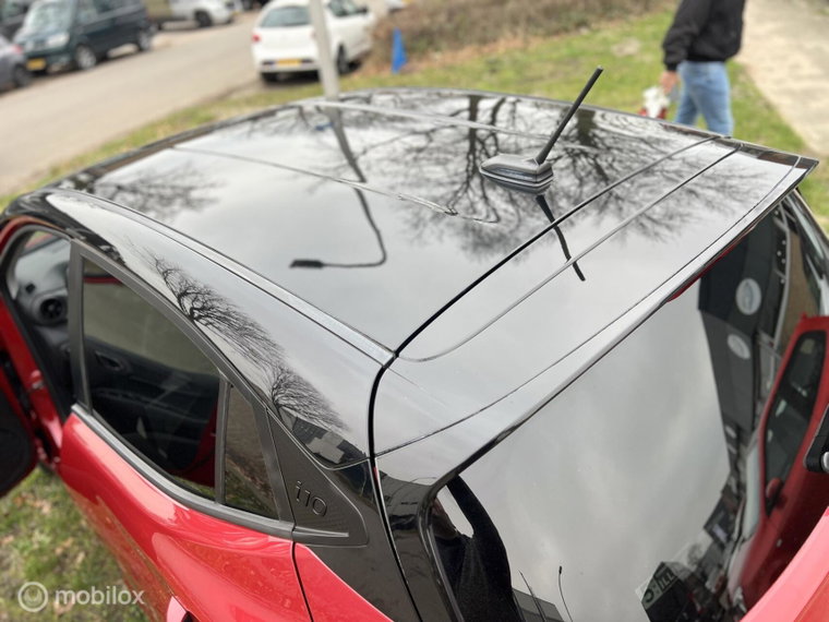 Vehicle Image 26