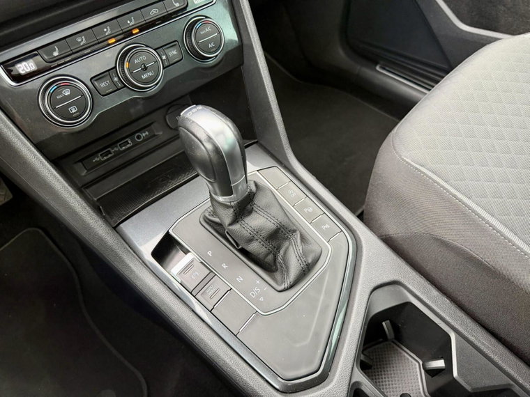 Vehicle Image 38