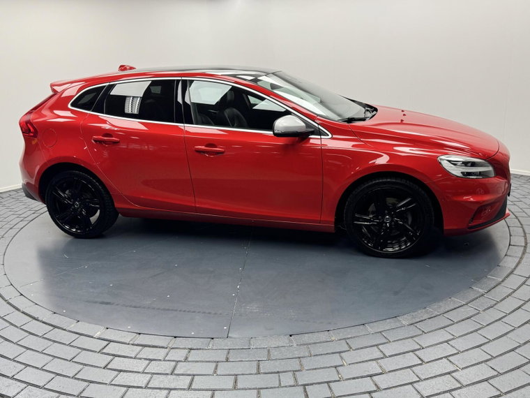 Vehicle Image 28