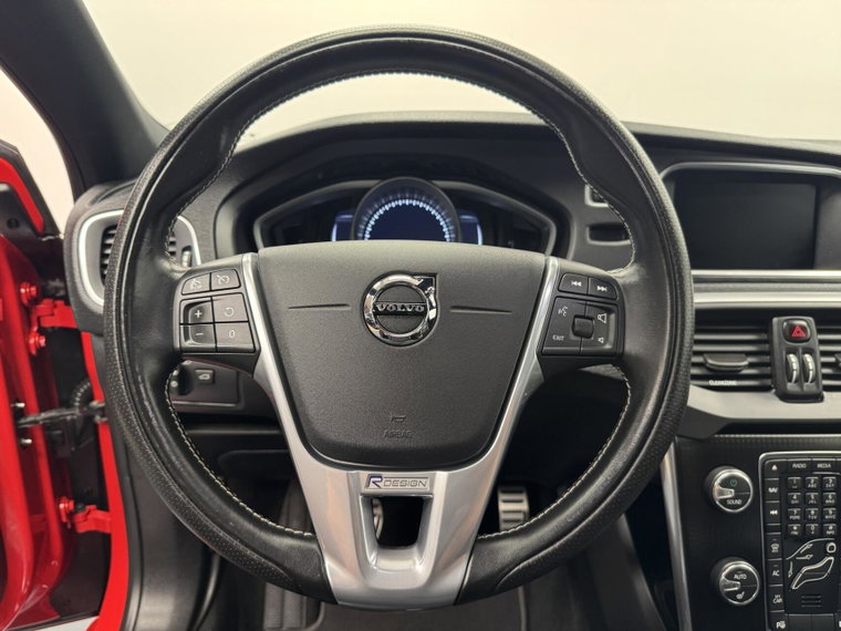 Vehicle Image 38