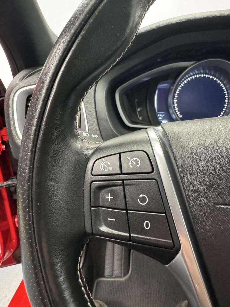 Vehicle Image 39
