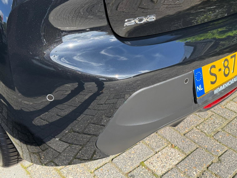 Vehicle Image 39