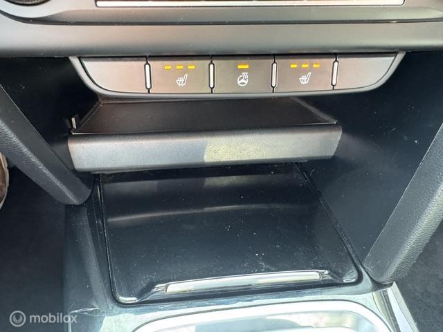 Vehicle Image 29