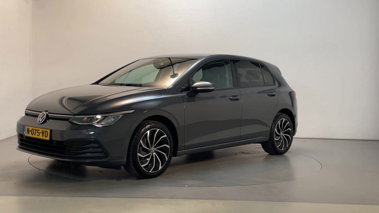 Vehicle Image 8