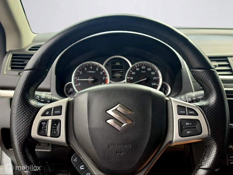 Vehicle Image 17