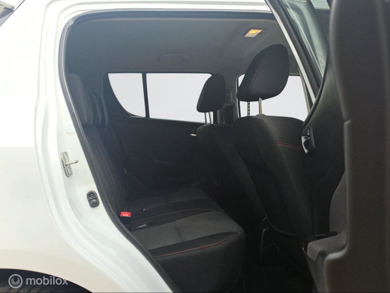 Vehicle Image 22