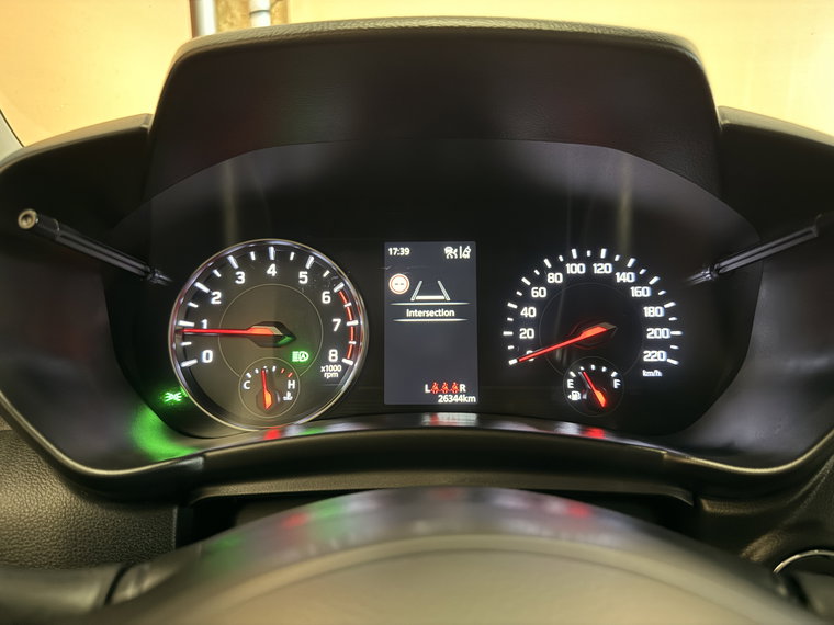 Vehicle Image 18