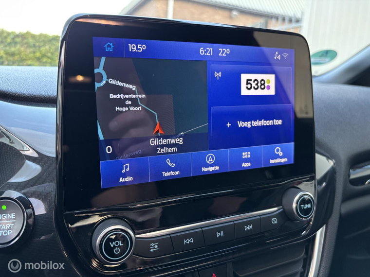 Vehicle Image 17
