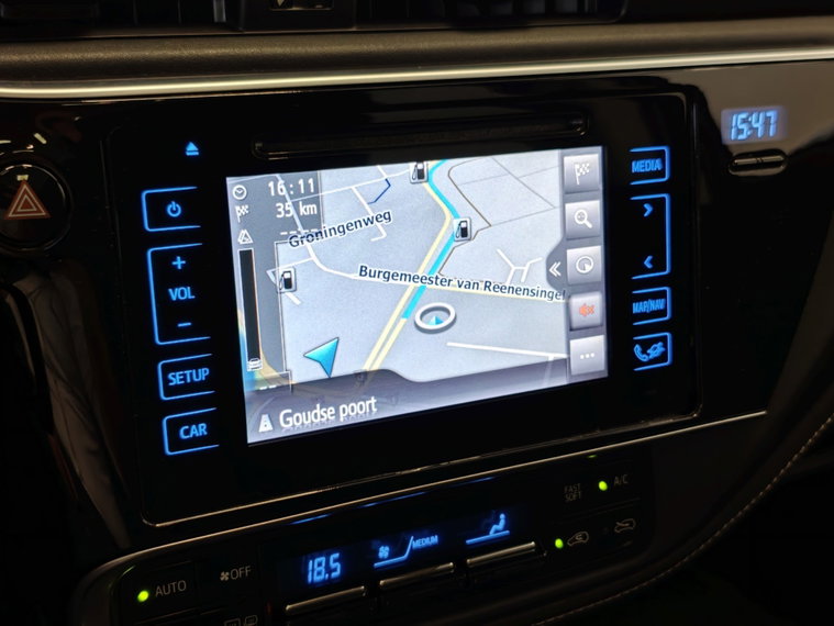 Vehicle Image 18