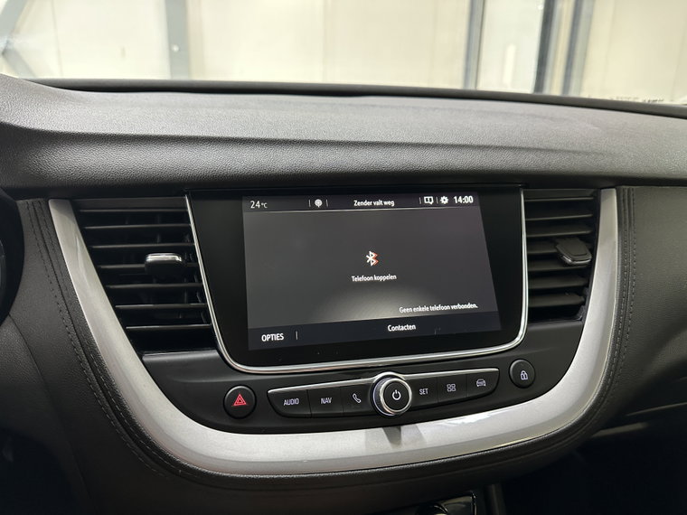 Vehicle Image 17