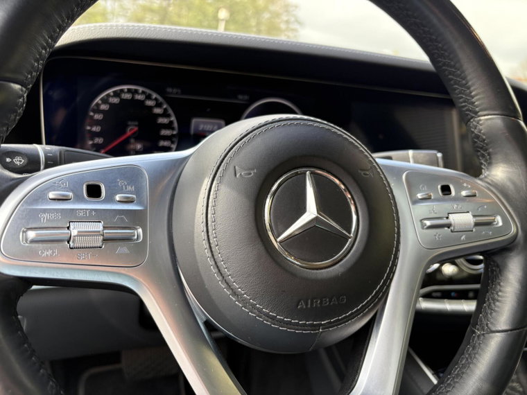 Vehicle Image 35
