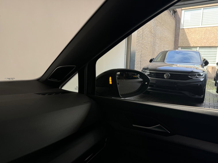 Vehicle Image 27