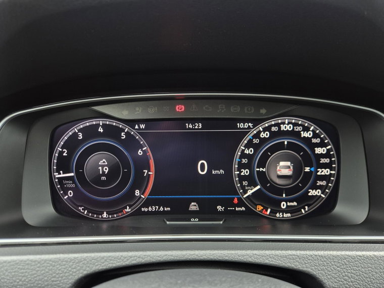 Vehicle Image 30