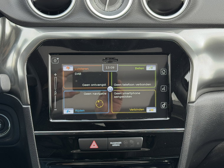 Vehicle Image 19