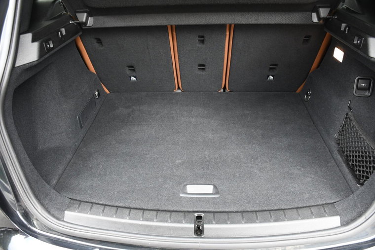 Vehicle Image 36