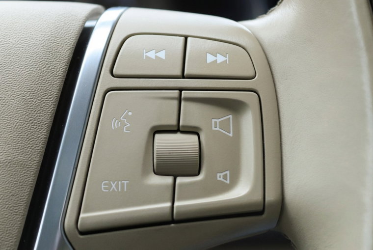 Vehicle Image 19
