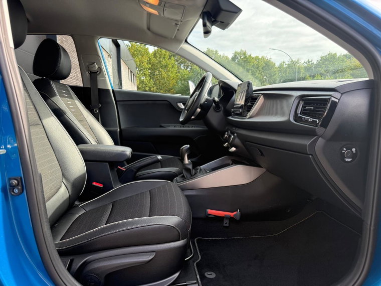 Vehicle Image 39