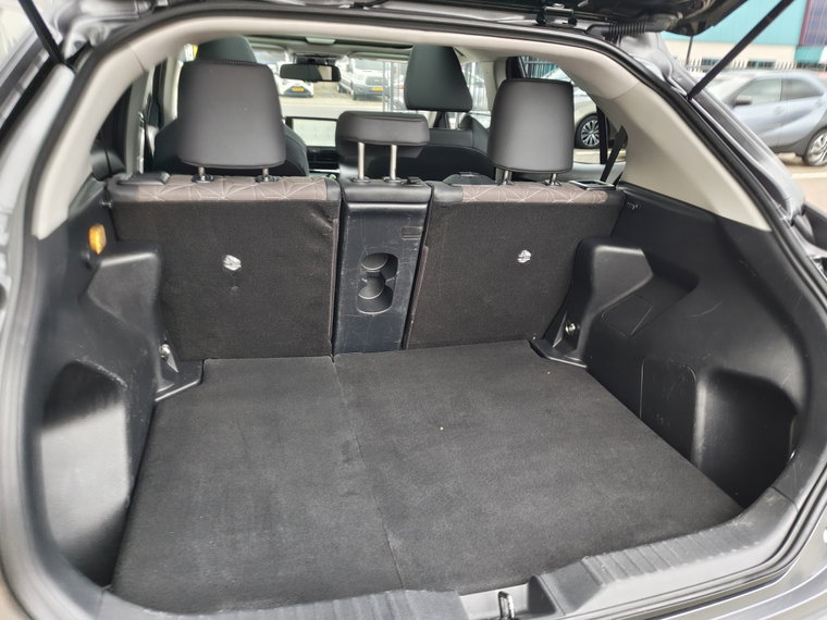 Vehicle Image 33