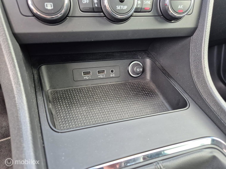 Vehicle Image 40